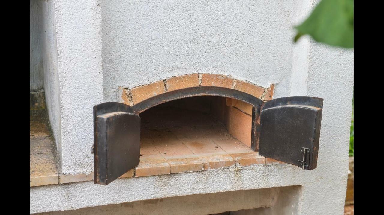Ceprljanda Ugljan Apartment Luaran gambar